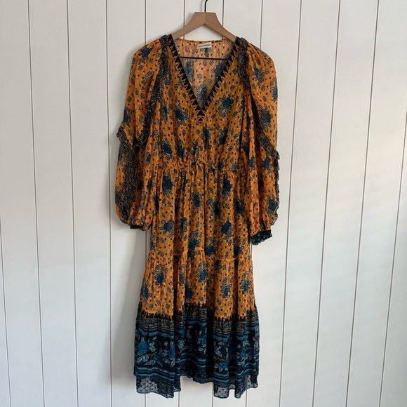 Ulla Johnson Romilly V-neck Floral Midi Dress - Picture 3 of 6